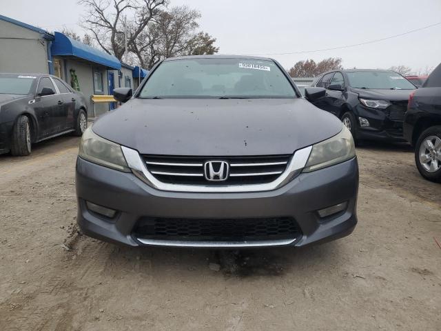 Photo 5 from auction – 2015 HONDA ACCORD SPO with VIN 1HGCR2F52FA201209