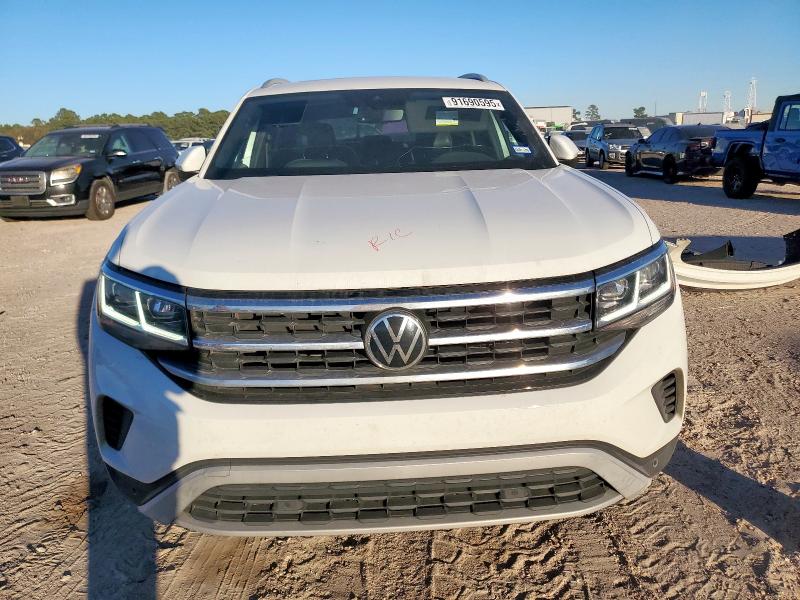 Photo 5 from auction – 2022 VOLKSWAGEN ATLAS CROS with VIN 1V2BC2CA2NC206618