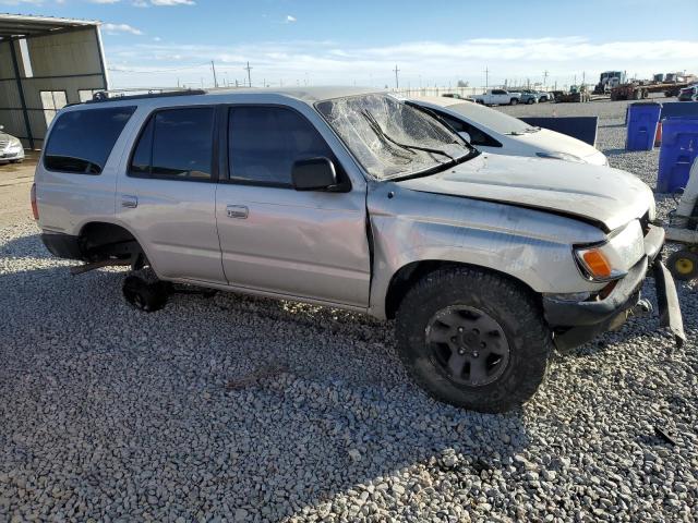 Photo 4 from auction – 1998 TOYOTA 4RUNNER SR with VIN JT3GN86R0W0088713