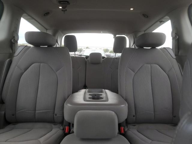 Photo 10 from auction – 2017 CHRYSLER PACIFICA T with VIN 2C4RC1DG3HR676777