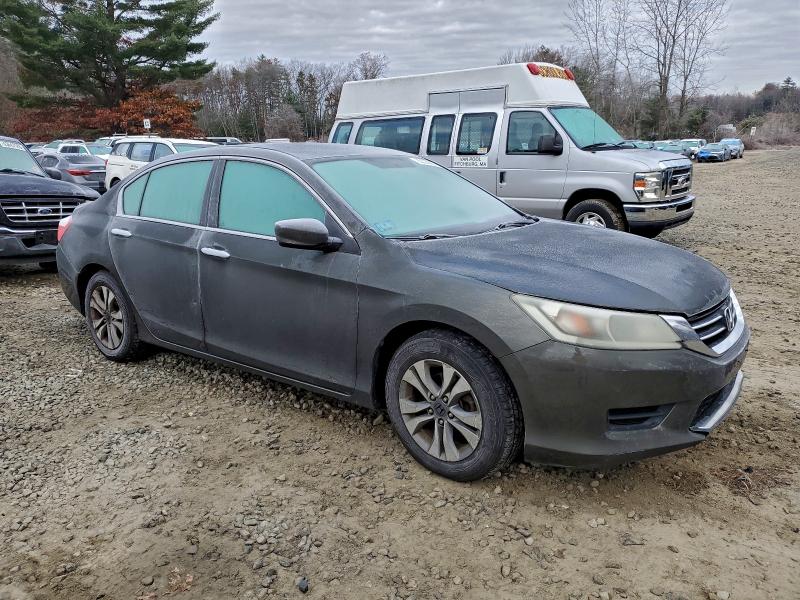 Photo 4 from auction – 2014 HONDA ACCORD LX with VIN 1HGCR2F38EA072518