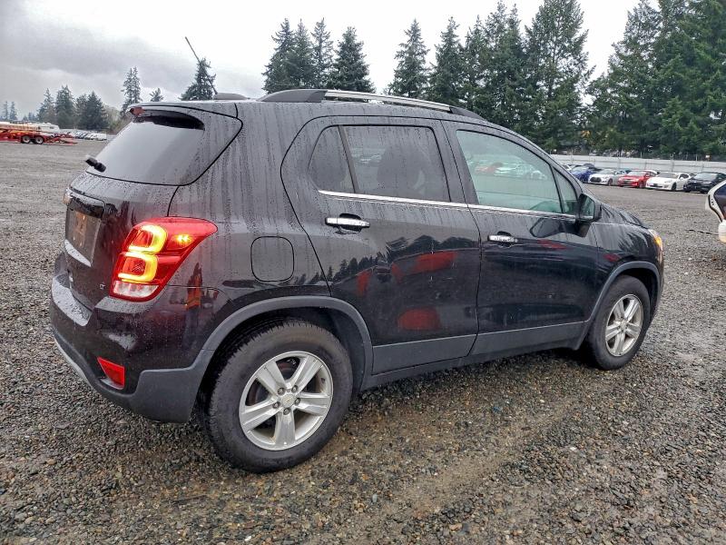 Photo 3 from auction – 2020 CHEVROLET TRAX with VIN KL7CJLSB0LB058089