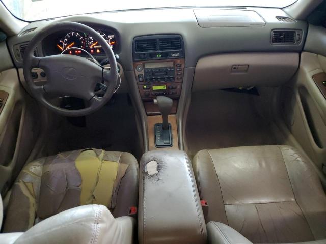 Photo 8 from auction – 2000 LEXUS ES 300 with VIN JT8BF28G0Y0242625