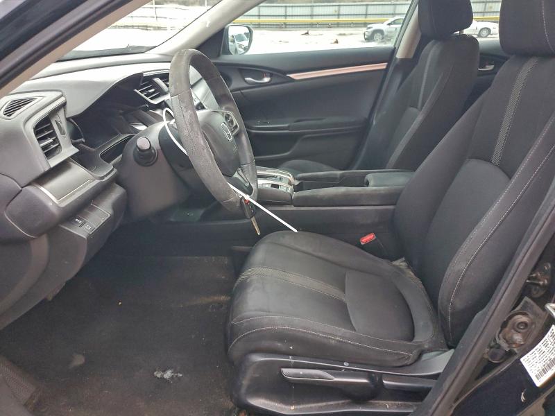 Photo 7 from auction – 2017 HONDA CIVIC LX with VIN 19XFC2F58HE013484
