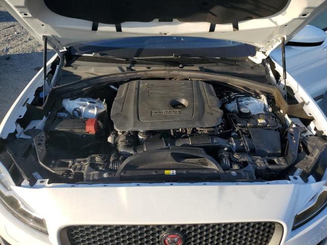 Photo 12 from auction – 2018 JAGUAR F-PACE R - with VIN SADCL2FN3JA261674
