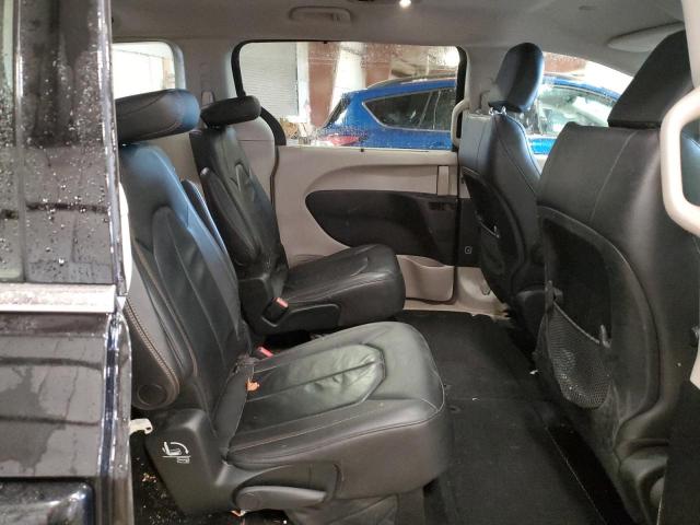 Photo 11 from auction – 2017 CHRYSLER PACIFICA with VIN 2C4RC1BGXHR744107