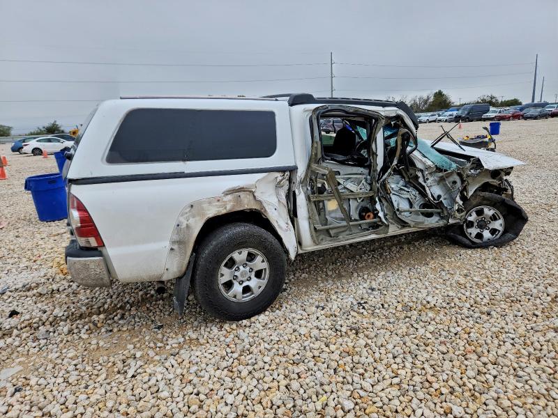 Photo 3 from auction – 2010 TOYOTA TACOMA DOU with VIN 3TMLU4EN6AM054401