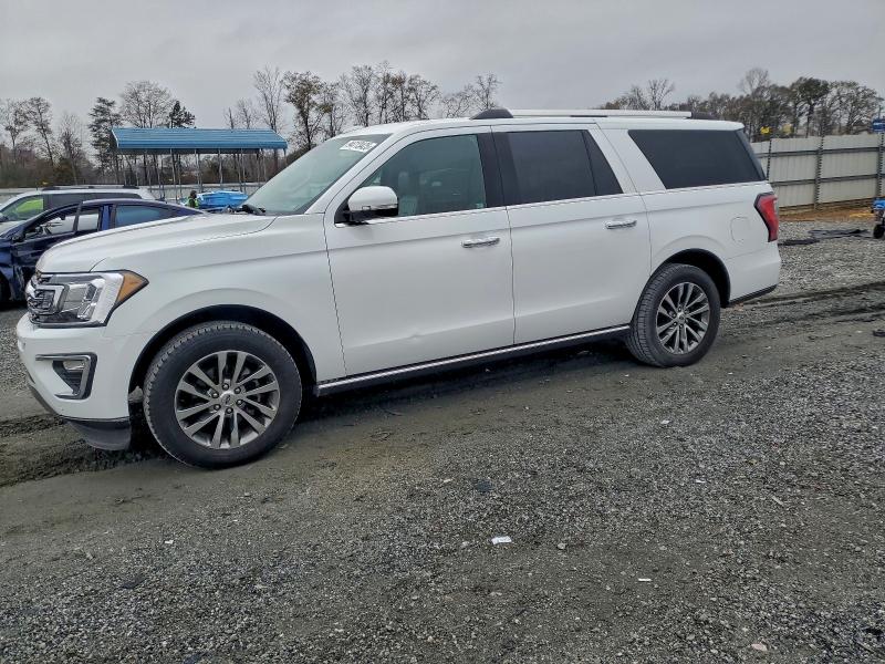 FORD EXPEDITION 2018 with VIN 1FMJK1KT4JEA10705 - Photo from auction