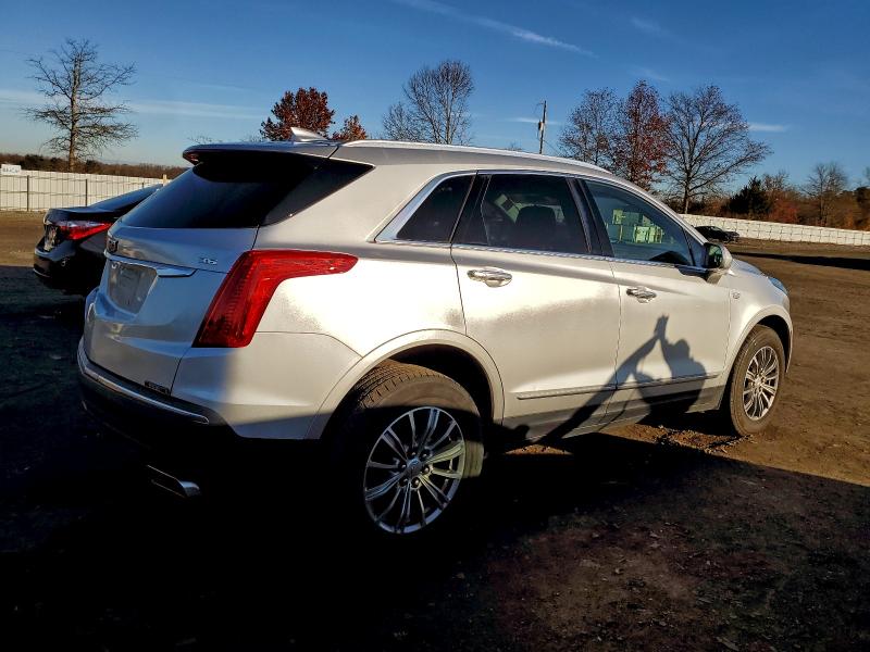 Photo 3 from auction – 2017 CADILLAC XT5 LUXURY with VIN 1GYKNBRS2HZ221966