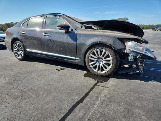 Photo 4 from auction – 2016 LEXUS LS 460 with VIN JTHBL5EF0G5142886