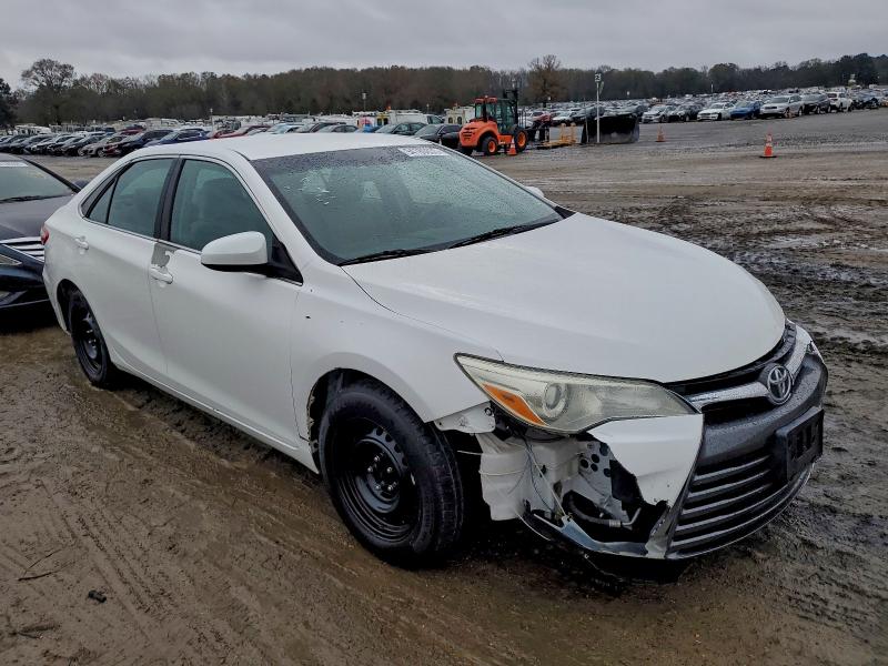 Photo 4 from auction – 2015 TOYOTA CAMRY LE with VIN 4T4BF1FK9FR481018