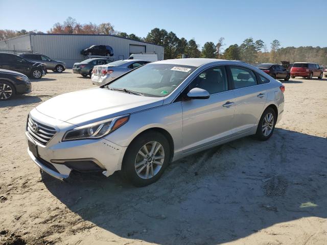 Photo 1 from auction – 2016 HYUNDAI SONATA SE with VIN 5NPE24AFXGH378334