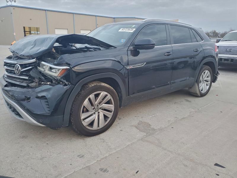 VOLKSWAGEN ATLAS CROS 2020 with VIN 1V21E2CA6LC216796 - Photo from auction