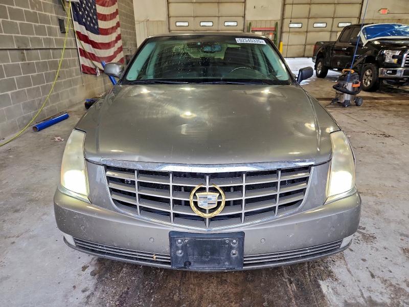 Photo 5 from auction – 2011 CADILLAC DTS PREMIU with VIN 1G6KH5E64BU102072