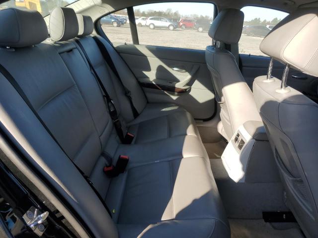 Photo 10 from auction – 2006 BMW 325 XI with VIN WBAVD13546KV14600
