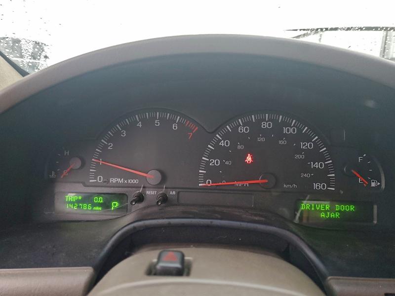 Photo 9 from auction – 2000 LINCOLN LS with VIN 1LNHM87A5YY773205