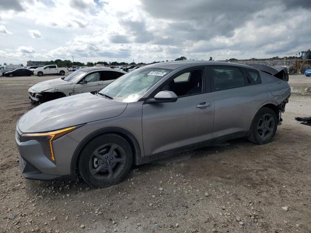 KIA K4 2025 z numerem VIN 3KPFT4DE3SE096666 - Zdjęcie z aukcji