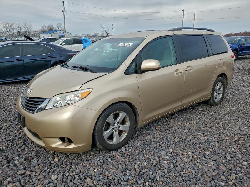 Photo 1 from auction – 2011 TOYOTA SIENNA LE with VIN 5TDKK3DC3BS158177