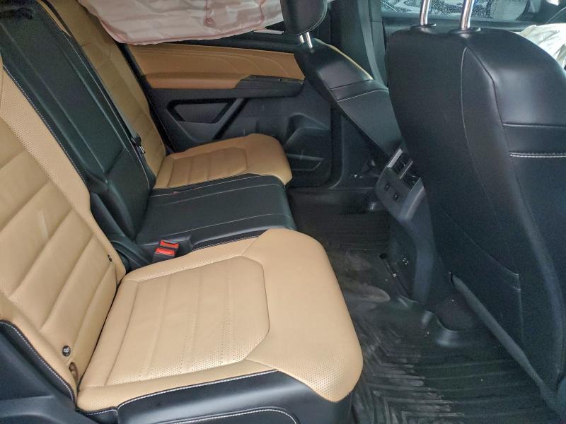 Photo 11 from auction – 2022 VOLKSWAGEN ATLAS CROS with VIN 1V2FE2CA3NC217218