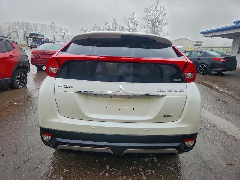 Photo 6 from auction – 2018 MITSUBISHI ECLIPSE CR with VIN JA4AT5AA0JZ048847