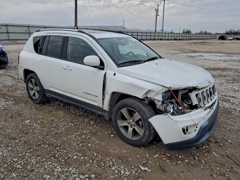 Photo 4 from auction – 2017 JEEP COMPASS with VIN 1C4NJDEB1HD109687