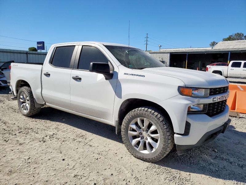 Photo 4 from auction – 2019 CHEVROLET SILVERADO with VIN 3GCPYBEH2KG300400