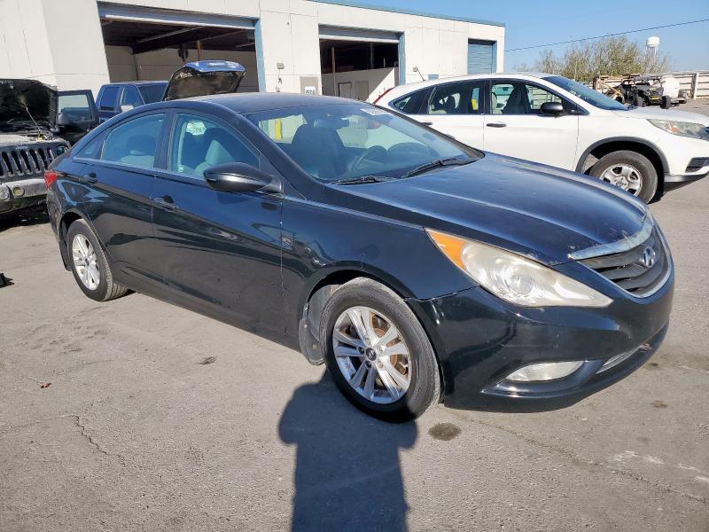 Photo 4 from auction – 2013 HYUNDAI SONATA GLS with VIN 5NPEB4AC8DH674647