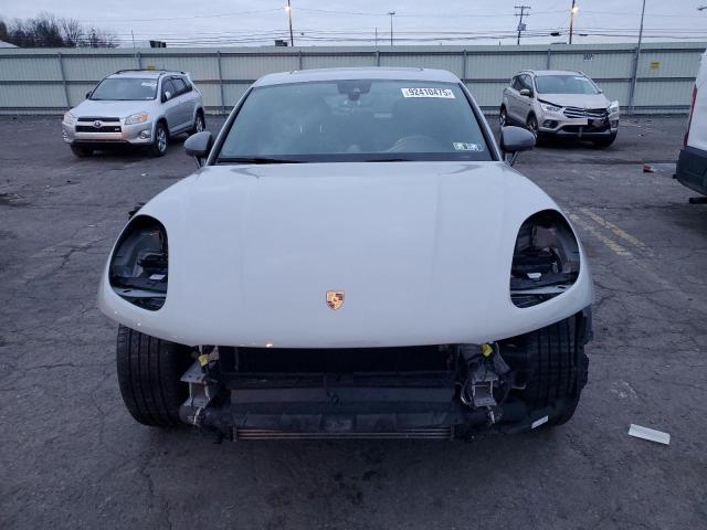 Photo 5 from auction – 2023 PORSCHE MACAN BASE with VIN WP1AA2A54PLB04151