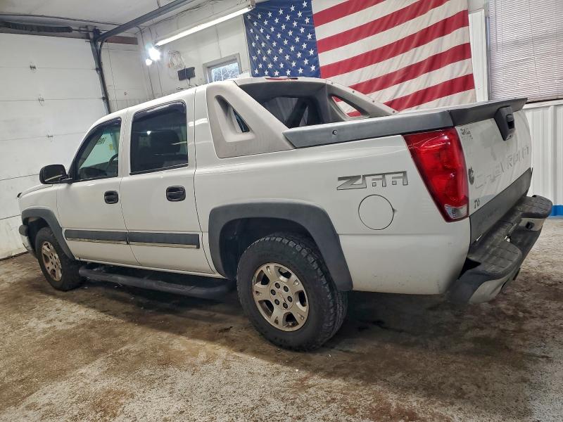 Photo 2 from auction – 2004 CHEVROLET AVALANCHE with VIN 3GNEC12T84G127548