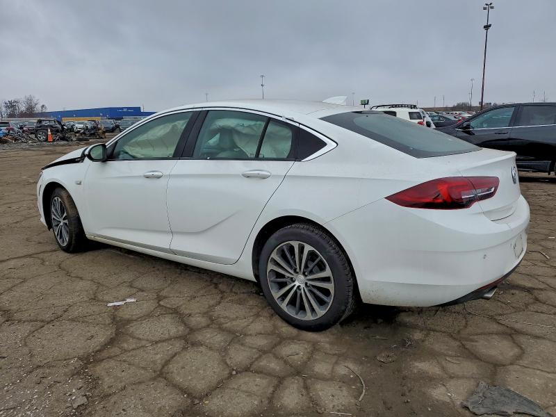 Photo 2 from auction – 2019 BUICK REGAL ESSE with VIN W04GP6SX5K1038810