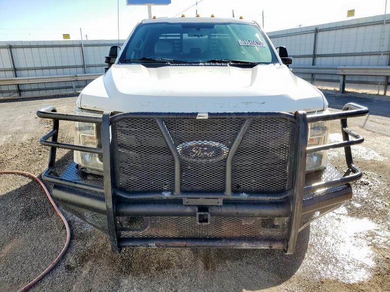 Photo 5 from auction – 2017 FORD F350 SUPER with VIN 1FT8W3BT3HEE28413