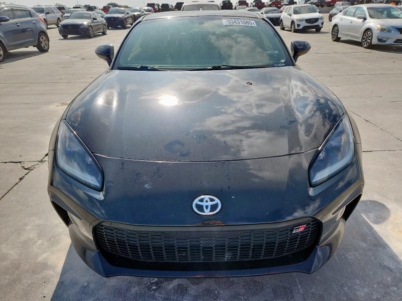 Photo 5 from auction – 2022 TOYOTA GR 86 with VIN JF1ZNBC11N8751115