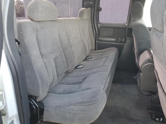 Photo 10 from auction – 2002 CHEVROLET SILVERADO with VIN 2GCEC19V321161578