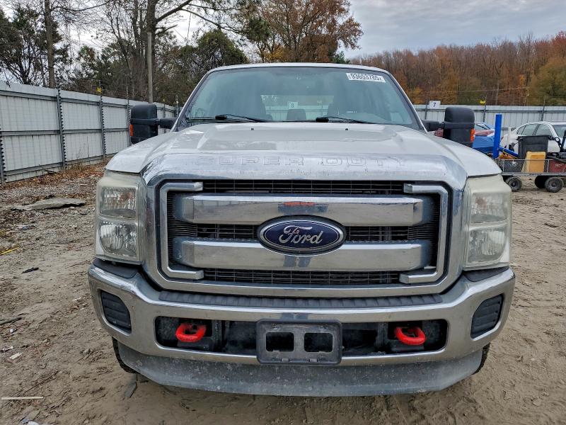Photo 5 from auction – 2012 FORD F250 SUPER with VIN 1FT7W2B6XCEC11918