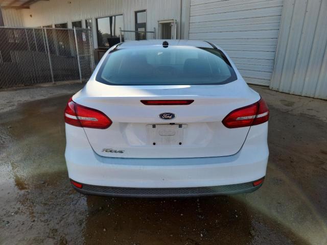Photo 6 from auction – 2018 FORD FOCUS S with VIN 1FADP3E23JL220540