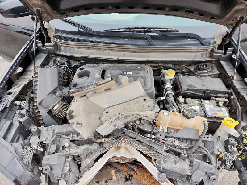 Photo 11 from auction – 2019 JEEP CHEROKEE L with VIN 1C4PJLLN8KD119477