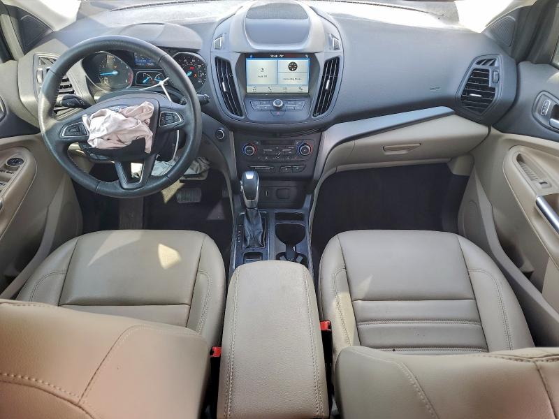 Photo 8 from auction – 2019 FORD ESCAPE SEL with VIN 1FMCU0HDXKUB94665