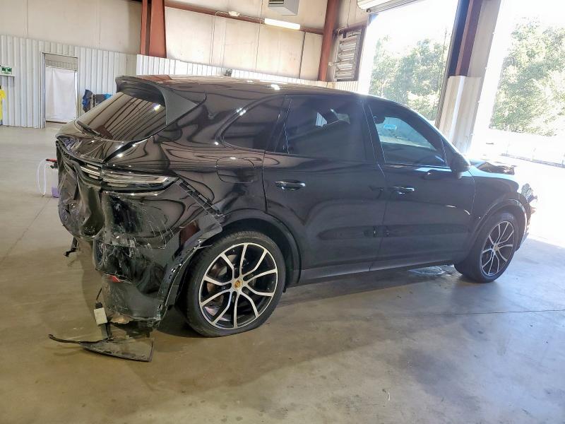 Photo 3 from auction – 2020 PORSCHE CAYENNE with VIN WP1AA2AYXLDA01380