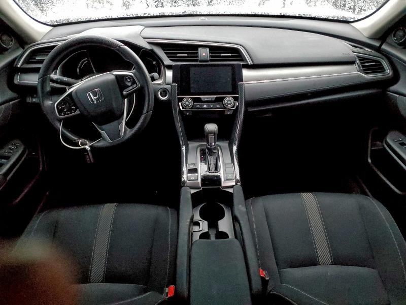 Photo 8 from auction – 2017 HONDA CIVIC EX with VIN 2HGFC2F89HH019097