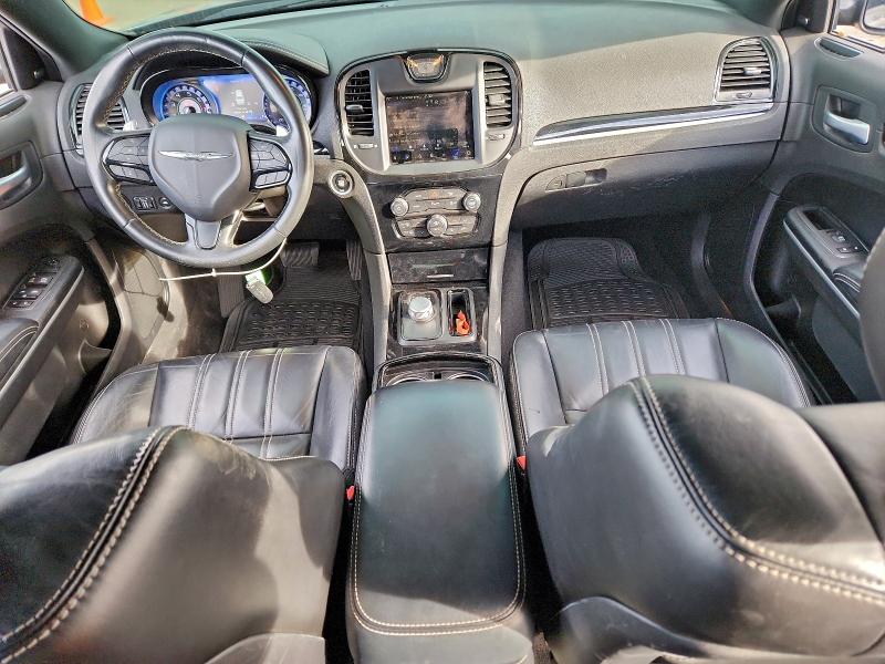 Photo 8 from auction – 2022 CHRYSLER 300 S with VIN 2C3CCABG6NH190785
