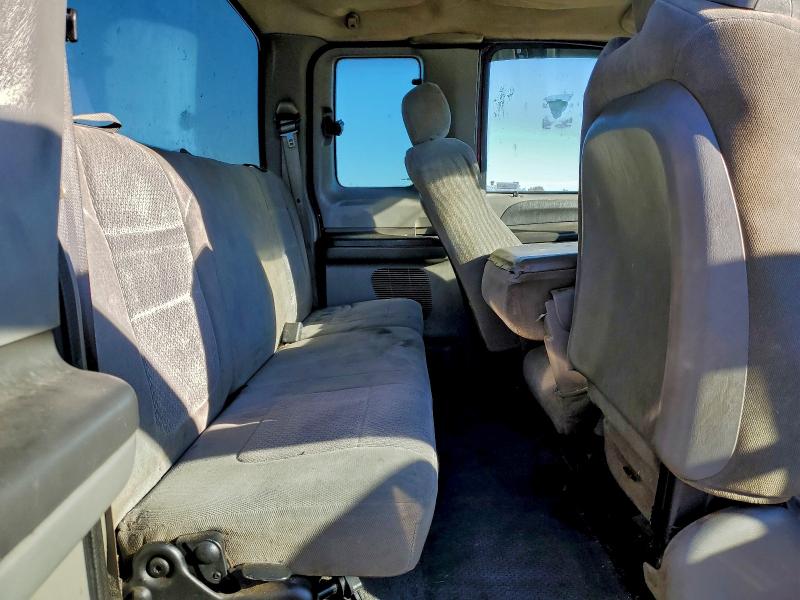 Photo 10 from auction – 2004 FORD F250 SUPER with VIN 3FTNX20L84MA05327