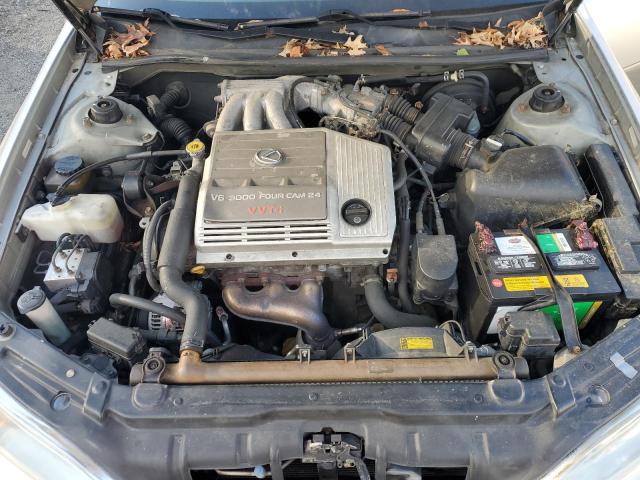 Photo 11 from auction – 2000 LEXUS ES 300 with VIN JT8BF28G2Y0283757