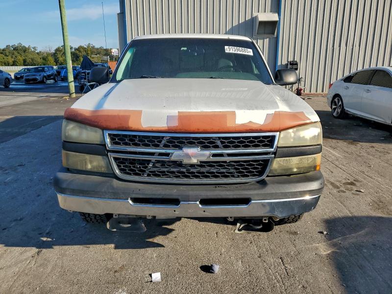 Photo 5 from auction – 2007 CHEVROLET SILVERADO with VIN 1GCEC19X47Z103236