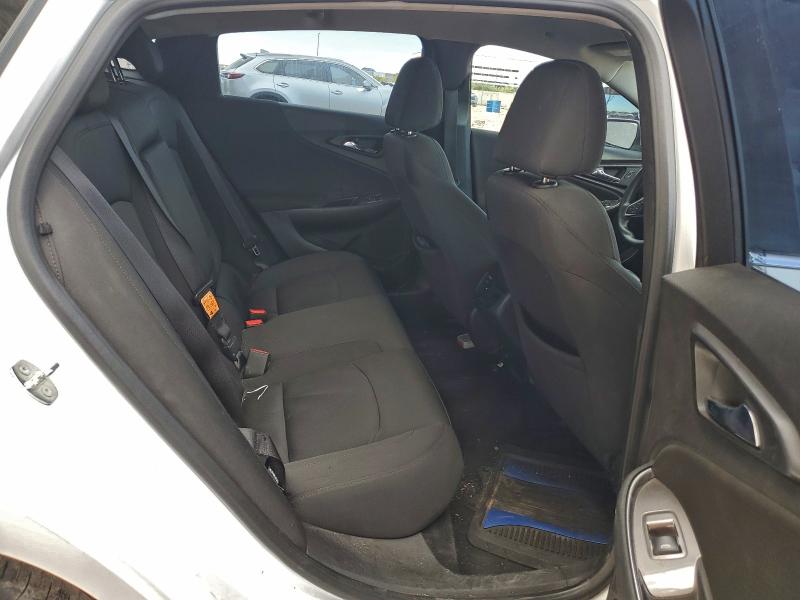 Photo 10 from auction – 2018 CHEVROLET MALIBU with VIN 1G1ZD5ST6JF144997