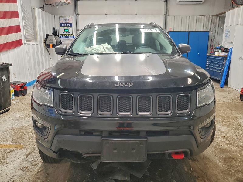 Photo 5 from auction – 2018 JEEP COMPASS TR with VIN 3C4NJDDB8JT457715