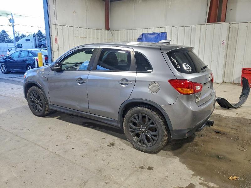Photo 2 from auction – 2017 MITSUBISHI OUTLANDER with VIN JA4AR3AU2HZ038523