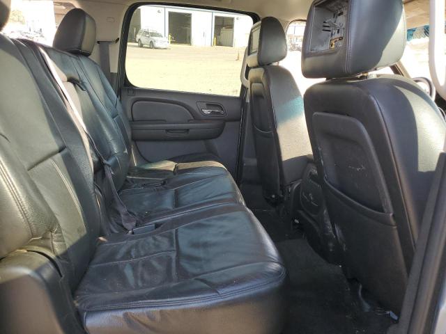 Photo 11 from auction – 2011 CHEVROLET SUBURBAN K with VIN 1GNSKHE30BR354739