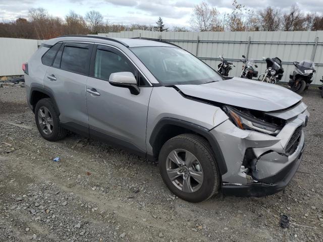 Photo 4 from auction – 2024 TOYOTA RAV4 XLE with VIN 2T3P1RFV5RC415487