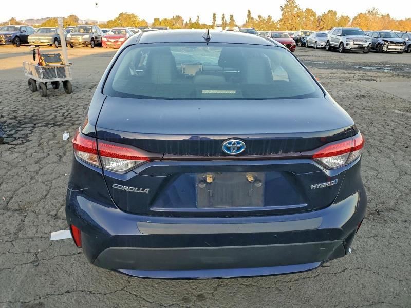 Photo 6 from auction – 2021 TOYOTA COROLLA LE with VIN JTDEAMDE5MJ000835