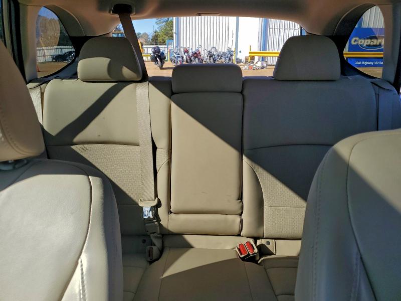 Снимка 10 от търг – 2017 SUBARU OUTBACK 3. с VIN 4S4BSENC5H3340639
